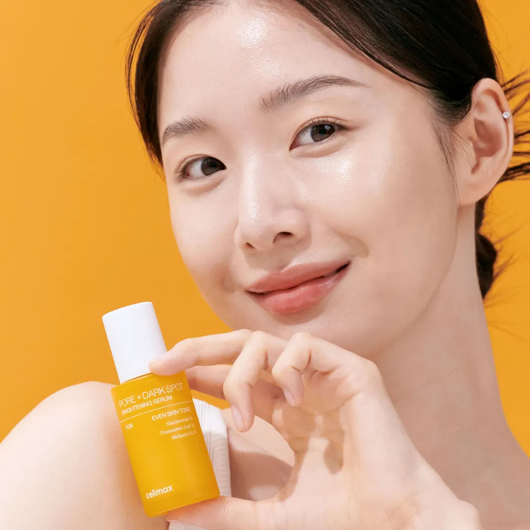 سيرم سيليماكس لتفتيح البقع الداكنة واخفاء المسام