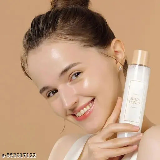 تونر الأرز I'm From لإشراقة وتنقية البشرة بعمق