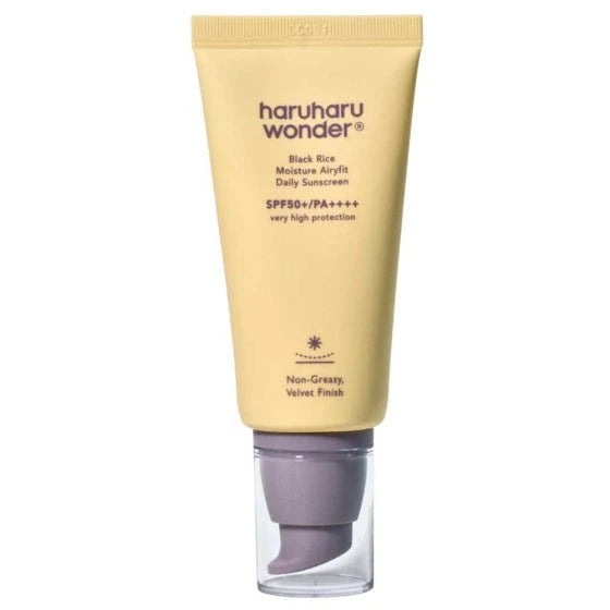 واقي شمس هاروهارو المرطب بالأرز الأسود SPF50+