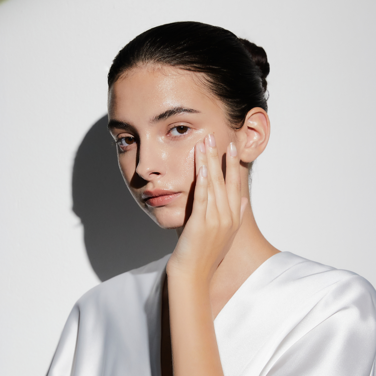 كريم السنتيلا لتفتيح البشرة من سكن 1004