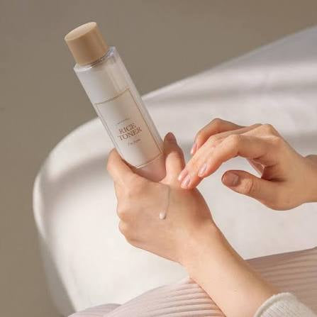 تونر الأرز I'm From لإشراقة وتنقية البشرة بعمق